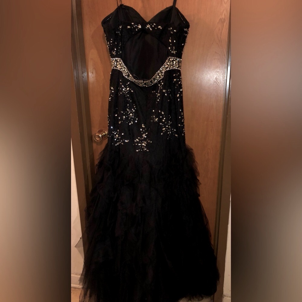 Prom Dress - Picture 2 of 3